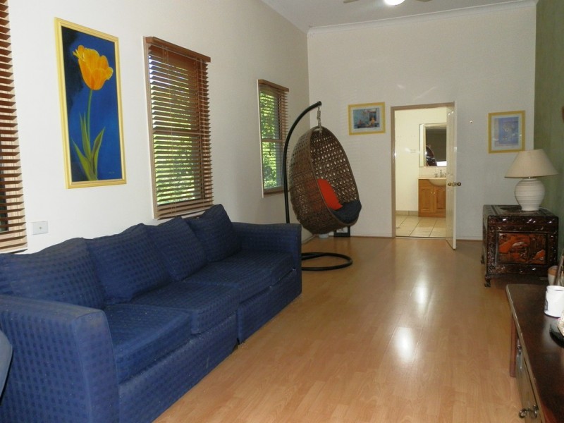 59 Theresa Street, Emerald QLD 4720