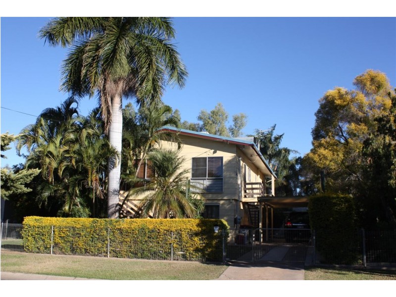 6 Bridgeman Street, Emerald QLD 4720