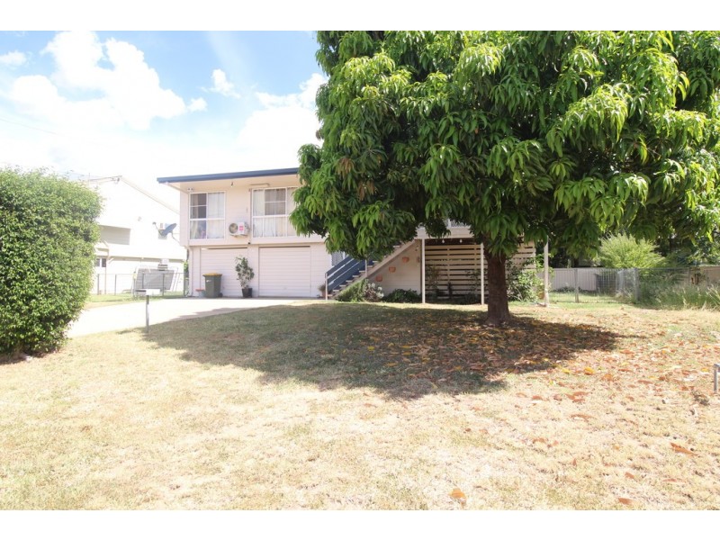 6 Colleen Avenue, Emerald QLD 4720