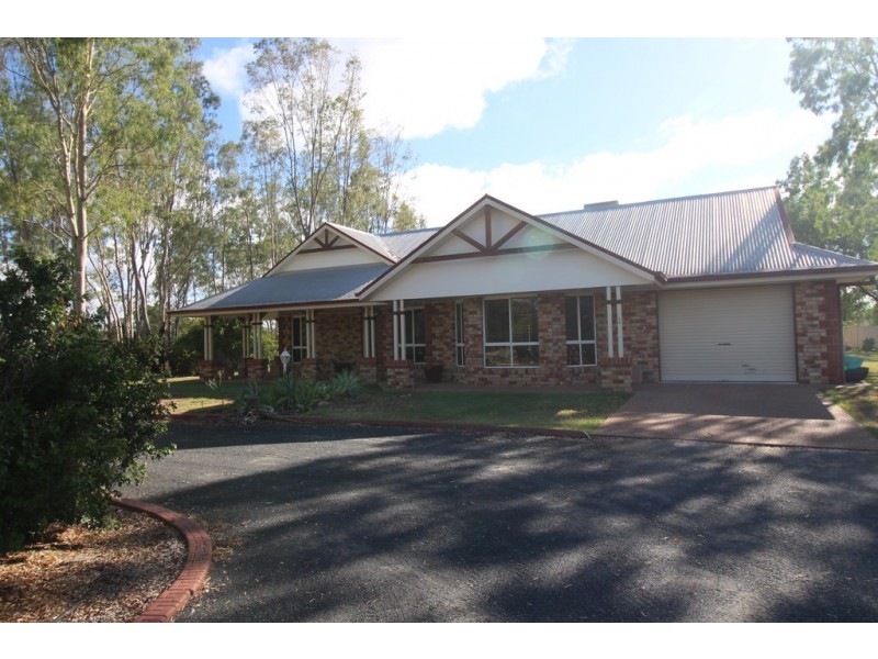 28 Russ Layton Drive, Emerald QLD 4720