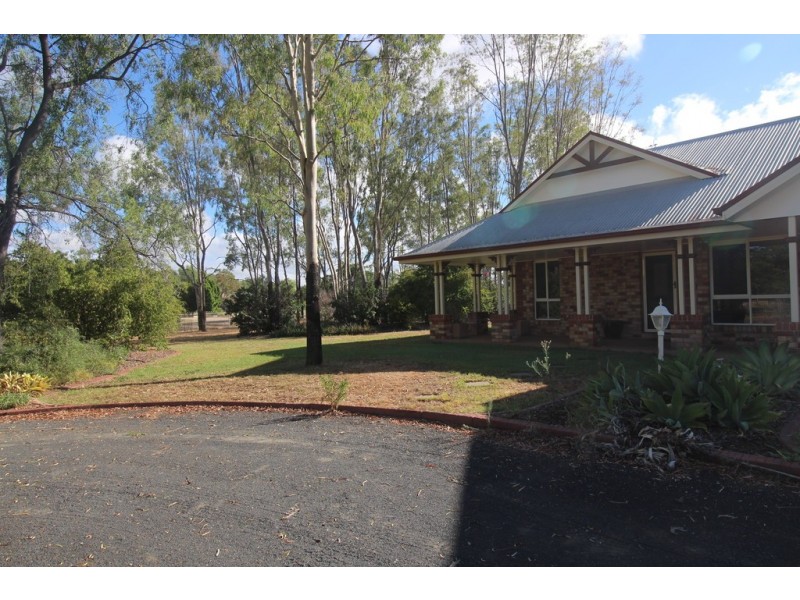 28 Russ Layton Drive, Emerald QLD 4720