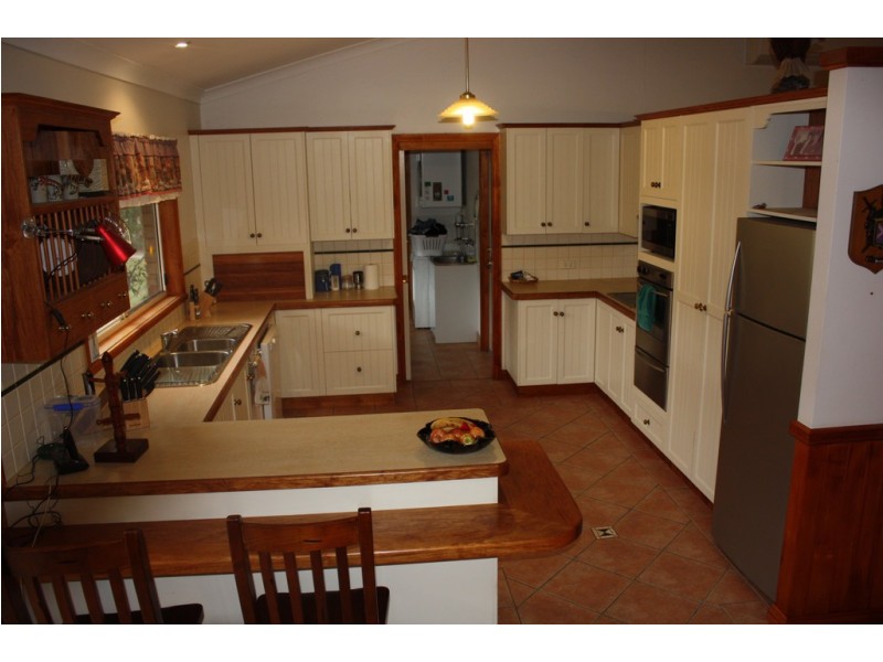 28 Russ Layton Drive, Emerald QLD 4720