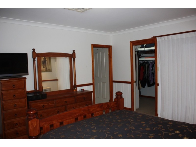 28 Russ Layton Drive, Emerald QLD 4720