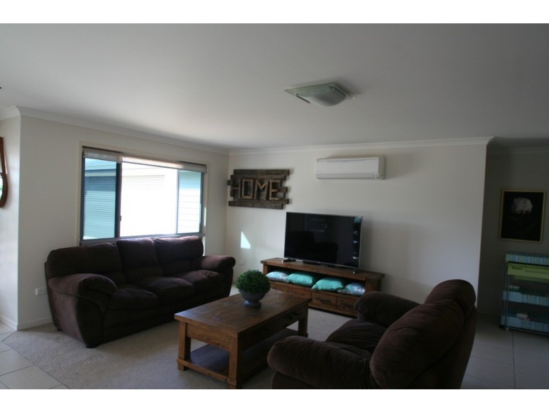 4 Stephan Street, Emerald QLD 4720