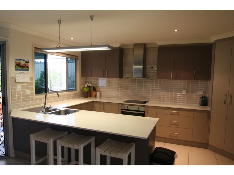 4 Stephan Street, Emerald QLD 4720