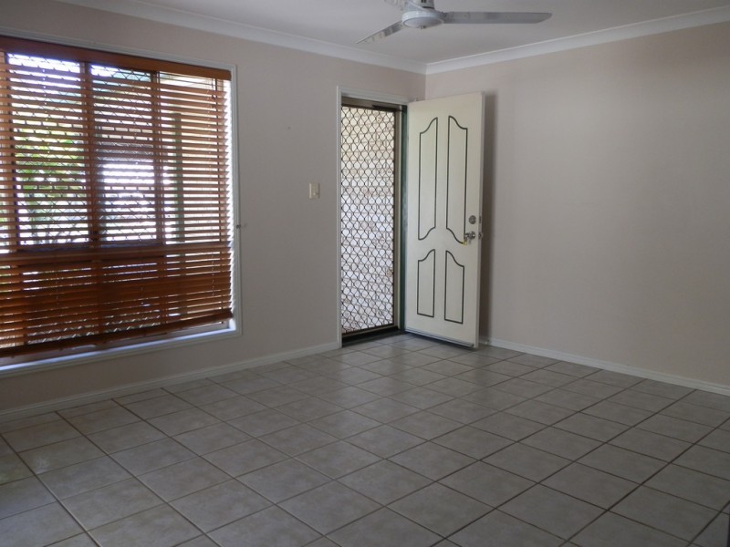 12 Ibell Court, Emerald QLD 4720