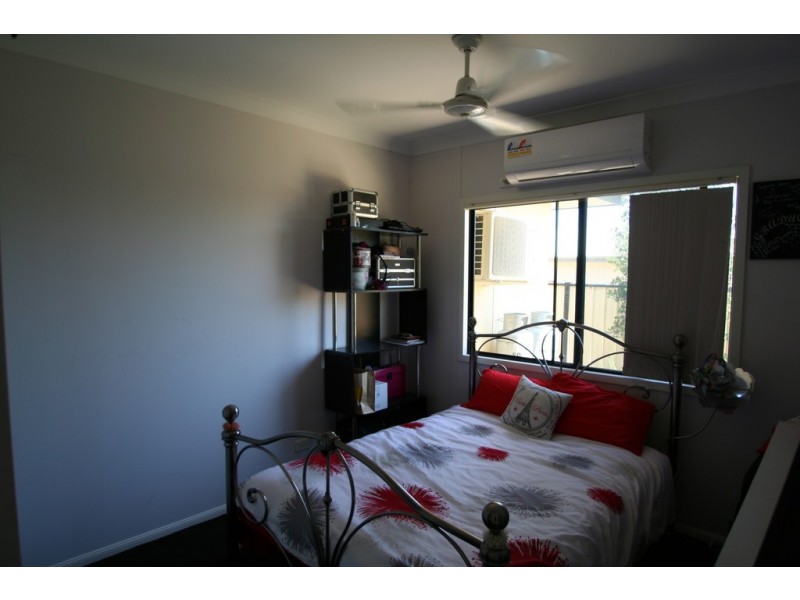 3 Glovar Street, Emerald QLD 4720