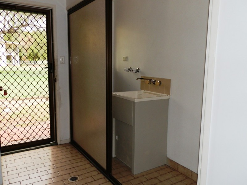 124 Opal Street, Emerald QLD 4720