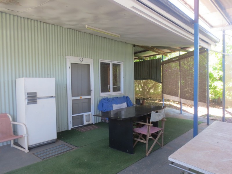 38 Homestead Avenue, Rubyvale QLD 4702
