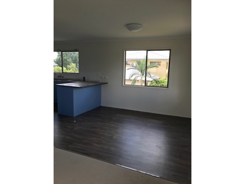 1 Dearden Place, Emerald QLD 4720