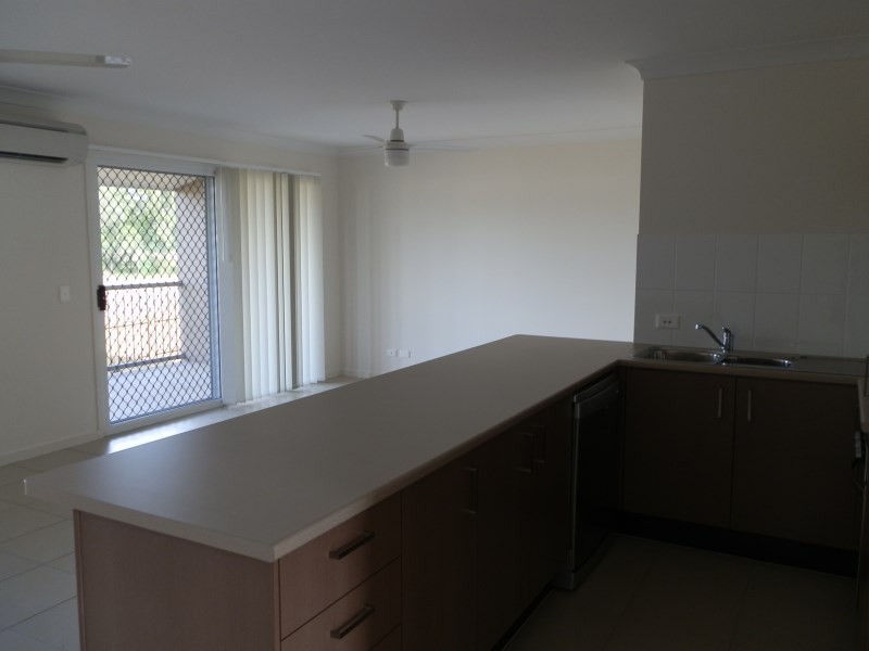 3/6 Sullivan Street, Emerald QLD 4720