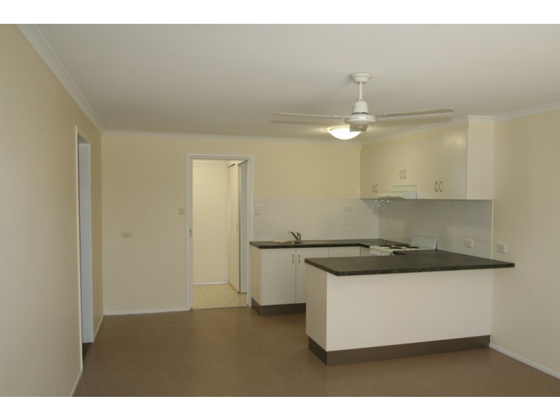 5/52 Harris Street, Emerald QLD 4720