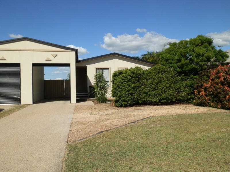 2/23 Callaghan Street, Emerald QLD 4720