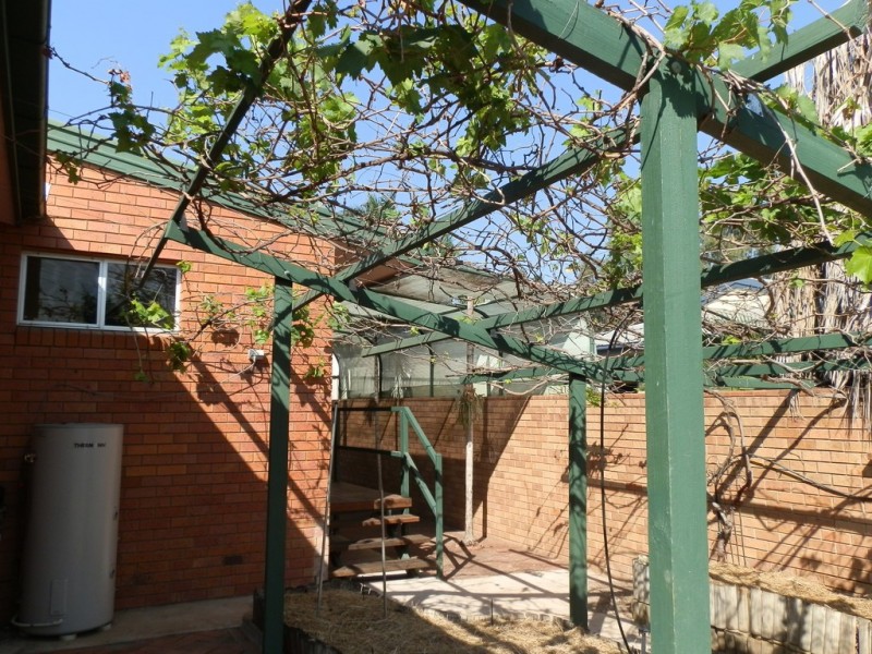 12 Expeller Court, Emerald QLD 4720