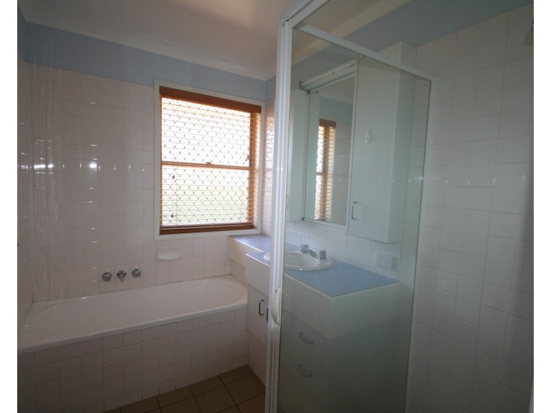 235 Borilla Street, Emerald QLD 4720