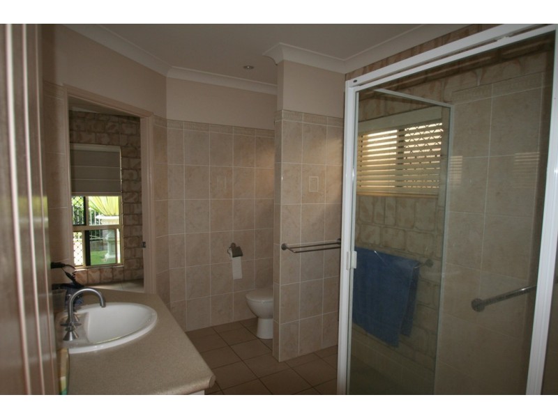 14 Staunton Street, Emerald QLD 4720