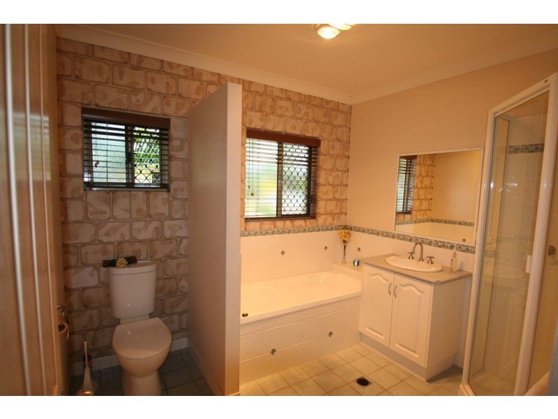 14 Staunton Street, Emerald QLD 4720