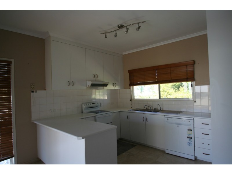 198 Borilla Street, Emerald QLD 4720