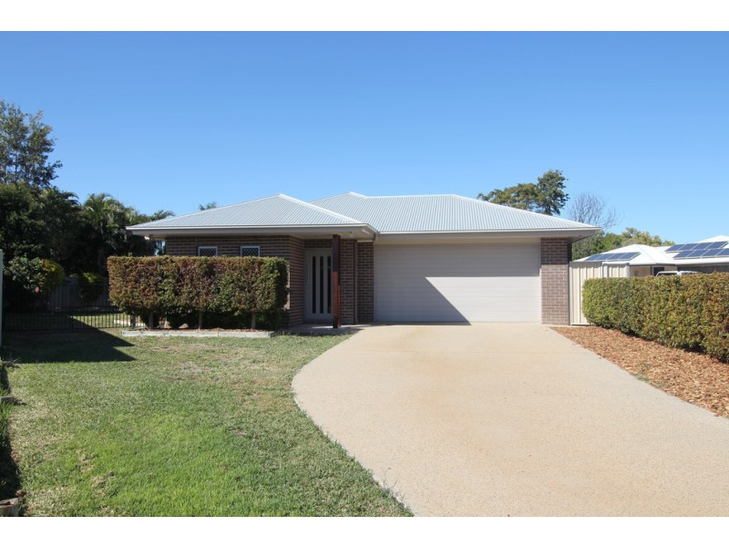 11 Paperbark Place, Emerald QLD 4720