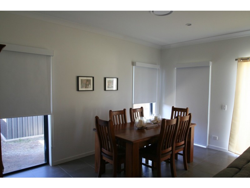 83 Canterbury Road, Emerald QLD 4720