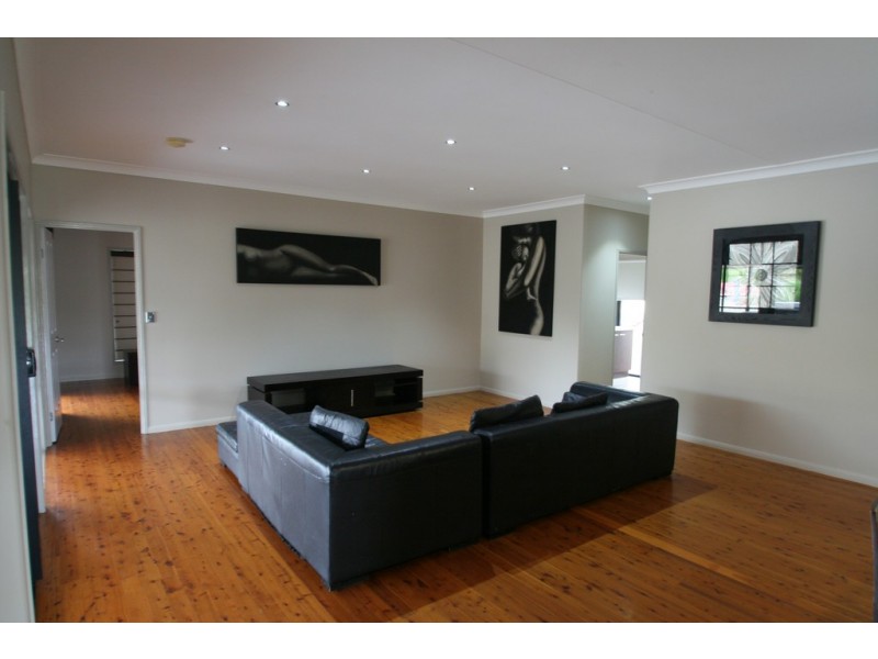 10 Baldwin Street, Emerald QLD 4720