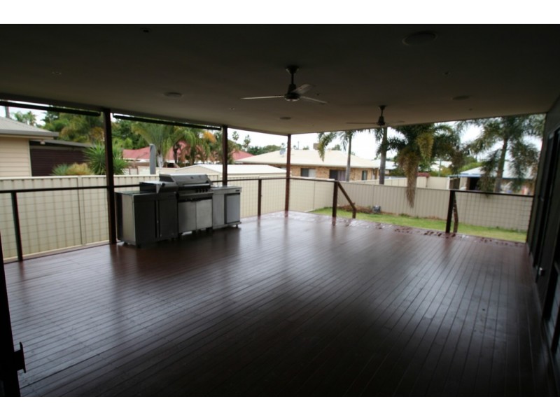 10 Baldwin Street, Emerald QLD 4720