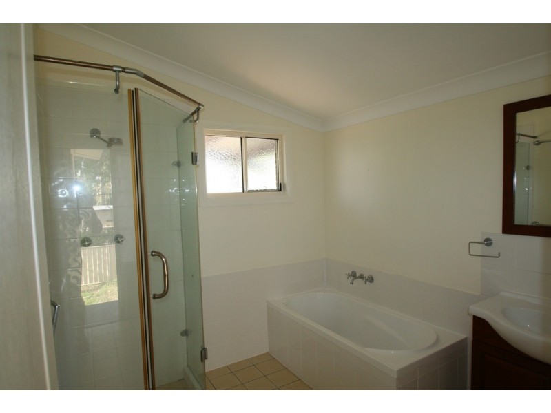 70 Baker Street, Emerald QLD 4720