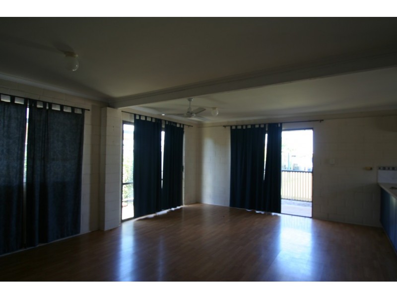 12/69 Esmond Street, Emerald QLD 4720