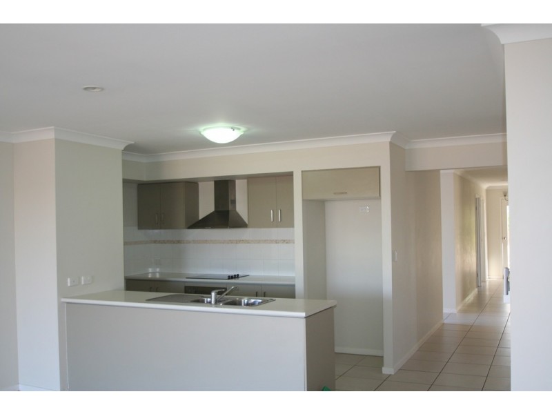 12 Mount Macarthur Boulevard, Capella QLD 4723