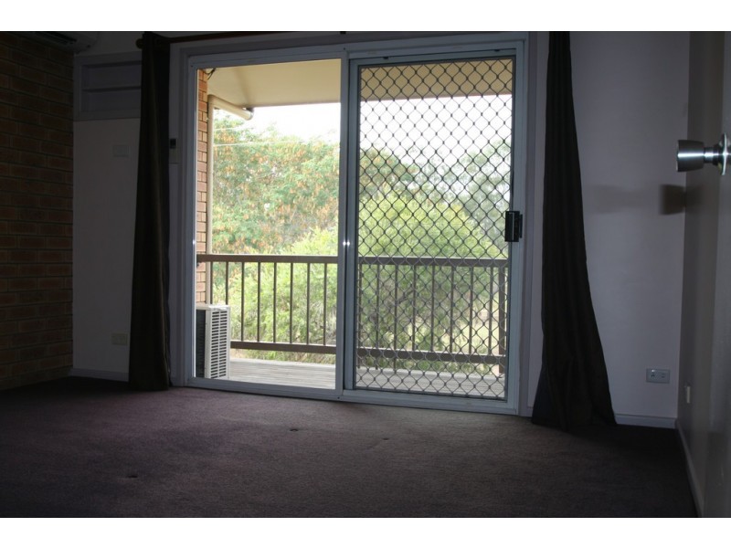 5/145 Egerton Street, Emerald QLD 4720