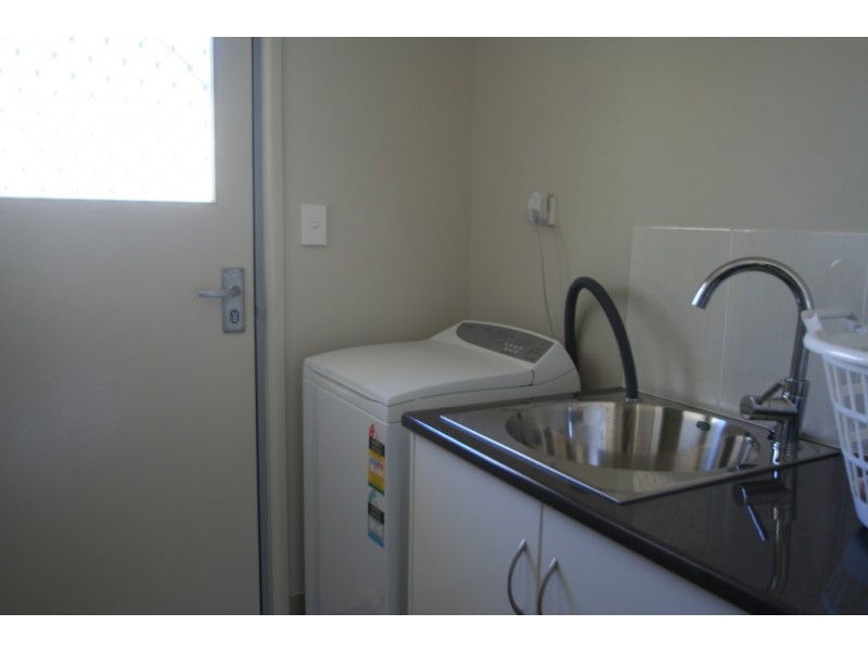 12A Morgan Place, Emerald QLD 4720