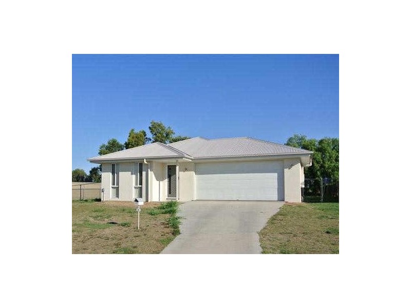 23 Scotts Peak Drive, Capella QLD 4723