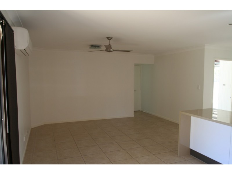 17 Rickertt Street, Capella QLD 4723