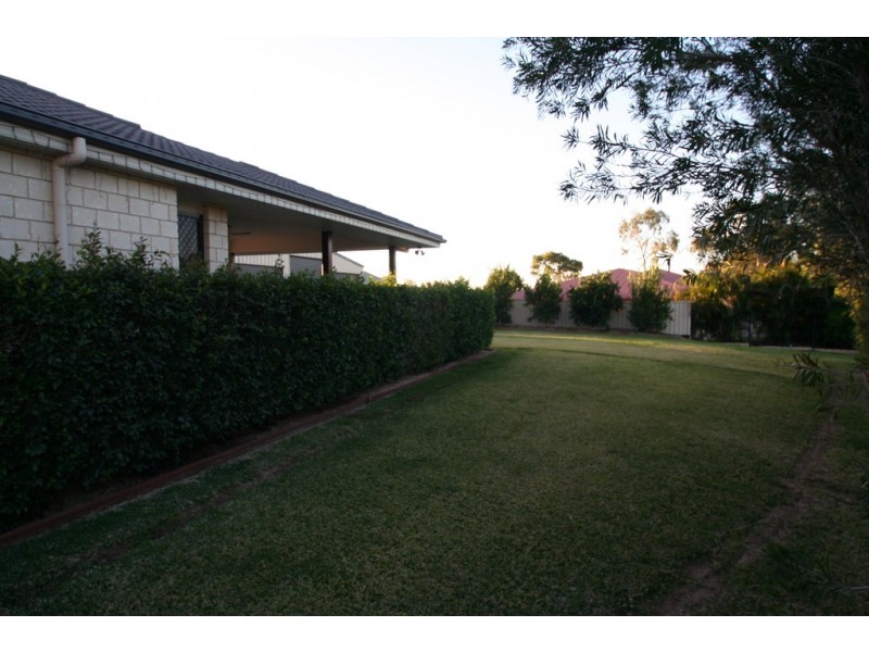 6 Moriarty Street, Emerald QLD 4720