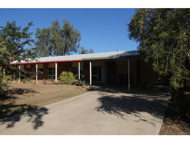 28 Slack Drive, Emerald QLD 4720