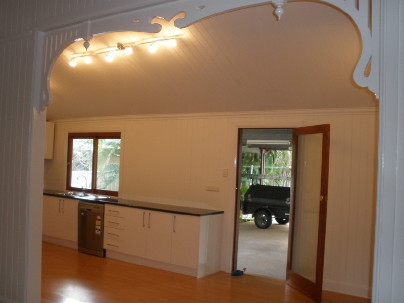 4 Little Street, Emerald QLD 4720