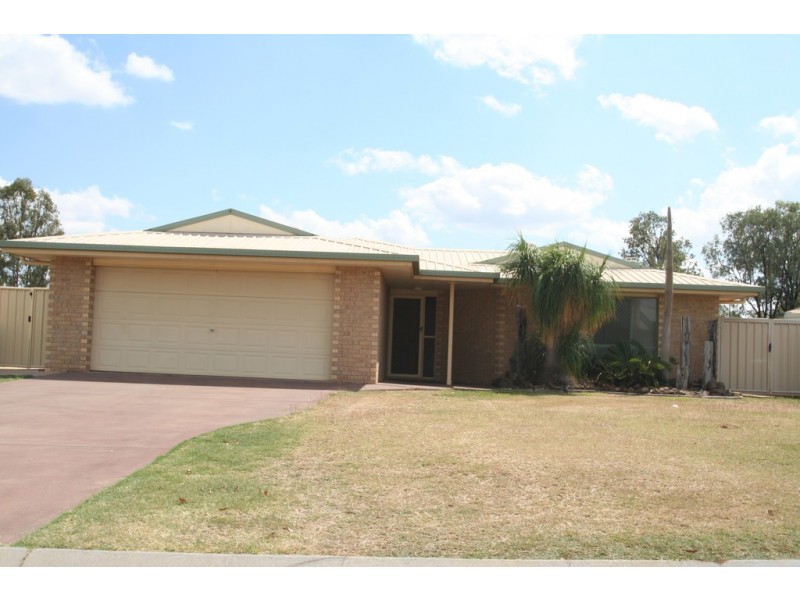 72 Crinum Crescent, Emerald QLD 4720