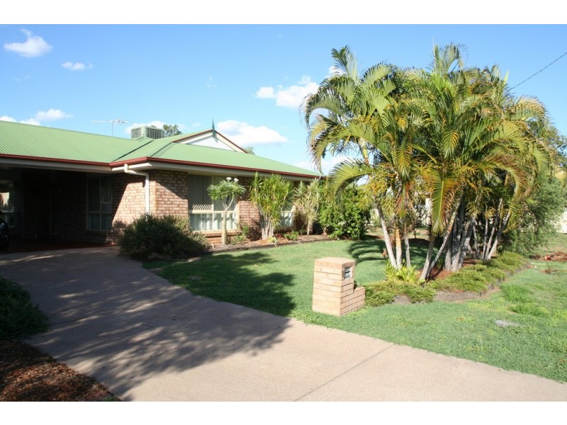 83 Park Avenue, Emerald QLD 4720