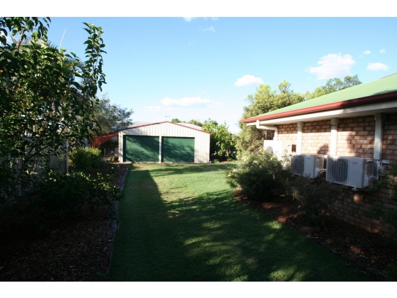 83 Park Avenue, Emerald QLD 4720