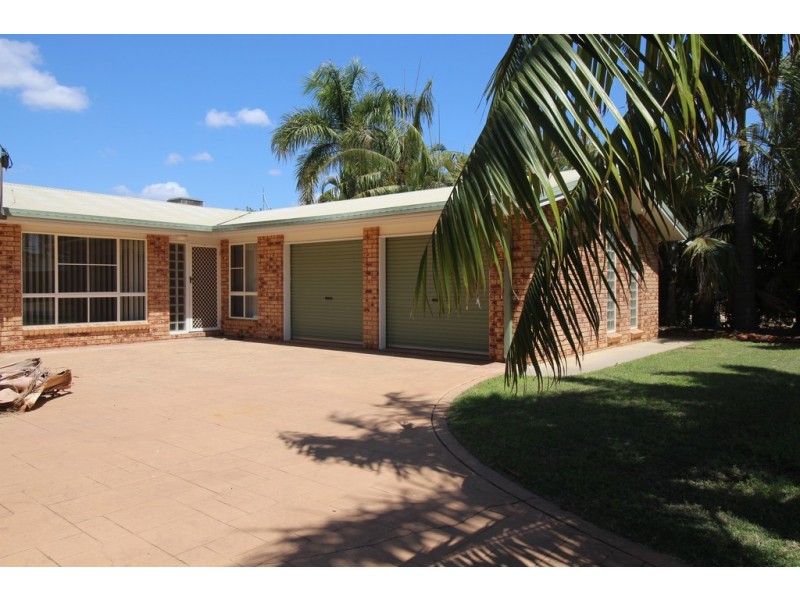 3 GALLAGHER PLACE, Emerald QLD 4720