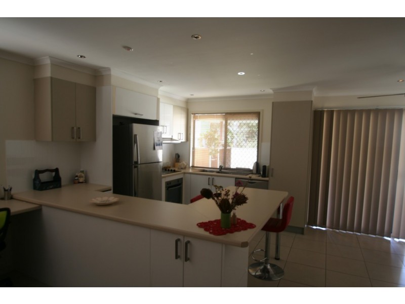 Unit 1/1 Charolais Place, Emerald QLD 4720