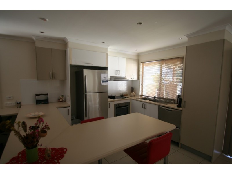 Unit 1/1 Charolais Place, Emerald QLD 4720