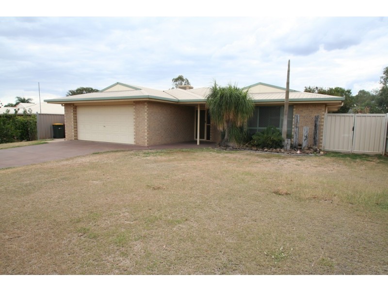 72 Crinum Crescent, Emerald QLD 4720