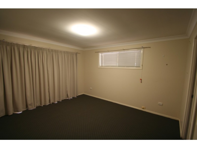 72 Crinum Crescent, Emerald QLD 4720