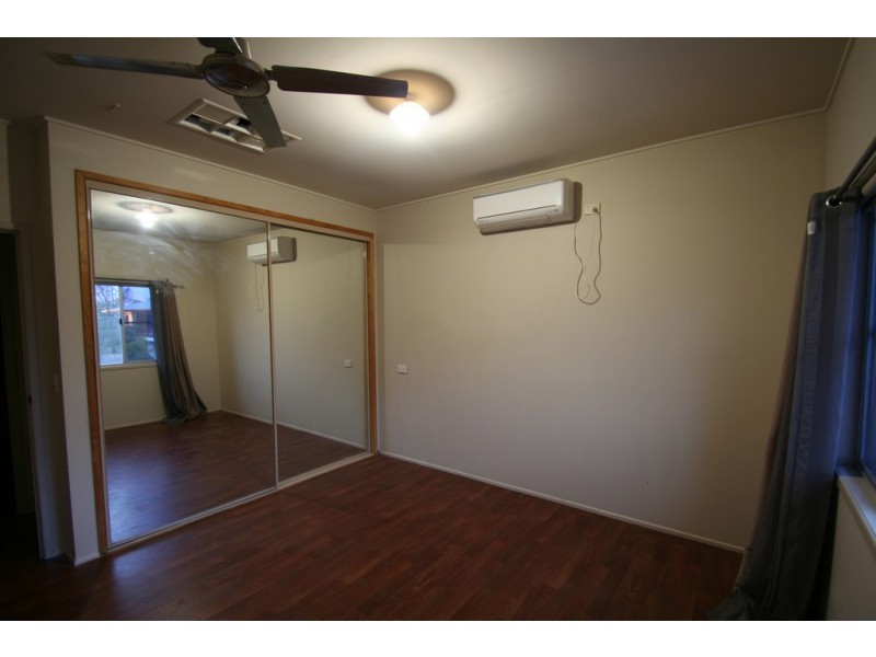 11 MCLEAN STREET, Capella QLD 4723