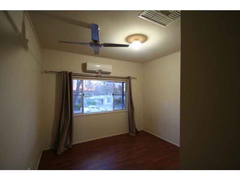 11 MCLEAN STREET, Capella QLD 4723