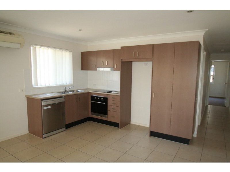 39/6 Sullivan Street, Emerald QLD 4720