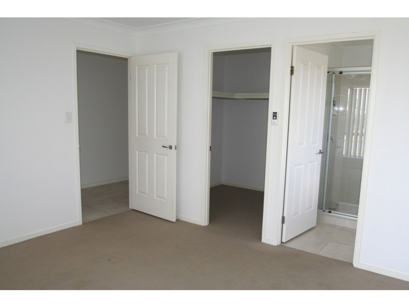 6 Flemington Road, Emerald QLD 4720