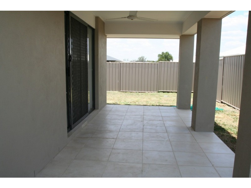 6 Flemington Road, Emerald QLD 4720