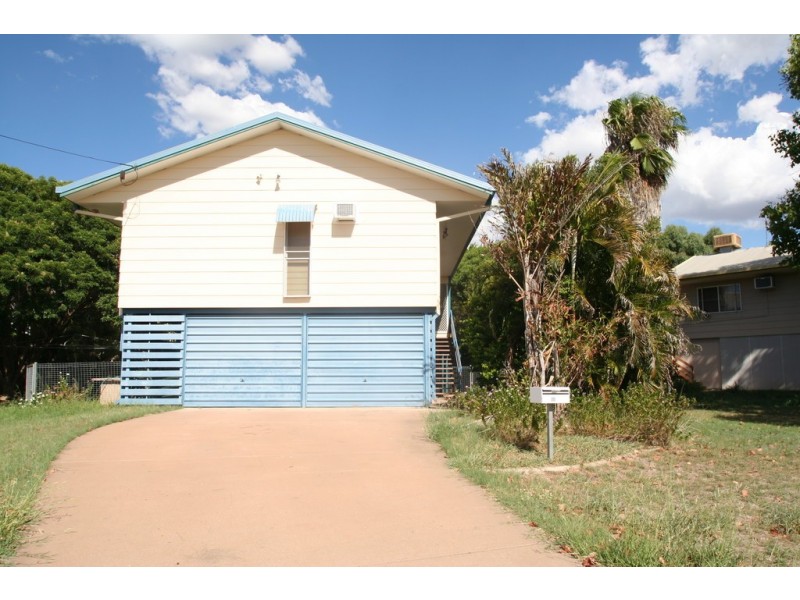 20 Roseanne Road, Emerald QLD 4720